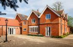 Stop Wasting Money on uPVC – The Case for Aluminium Windows in 2025