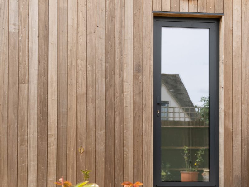 Aluminium single doors