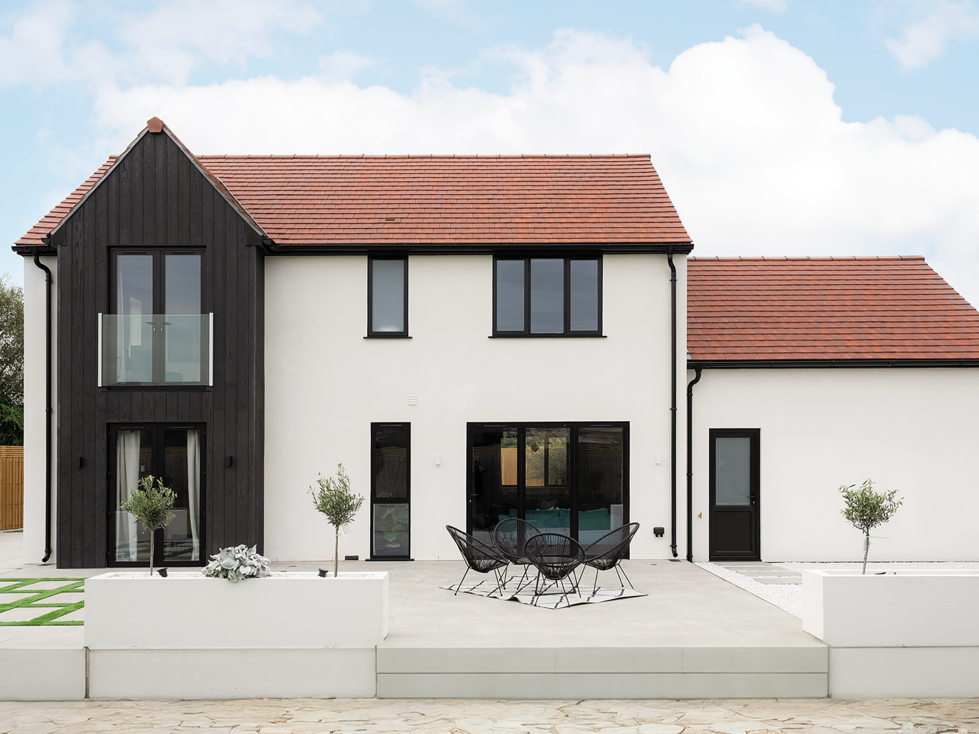 Design Without Limits – The Endless Colour and Finish Choices to our Aluminium Products